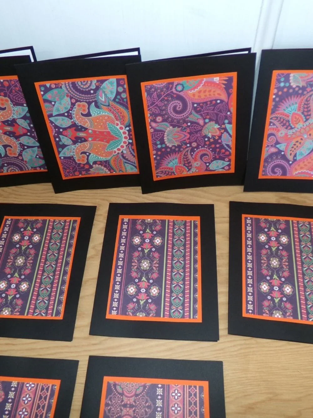 Set of 12 NWT Black Floral Notecards